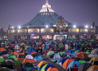 México se llena de gratitud para venerar a su “madrecita”, la Virgen de Guadalupe