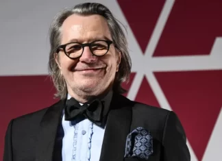 Gary Oldman abraza su faceta como estrella de televisión con ‘Slow Horses’