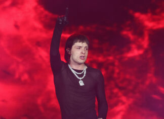 Peso Pluma publica el sencillo ‘Rompe la Dompe’ junto a Junior H y Óscar Maydon