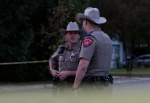 Supremo de EEUU frena polémica ley de Texas que autoriza a policías a expulsar migrantes