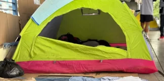 Migrantes venezolanos pasarán Navidad en las calles