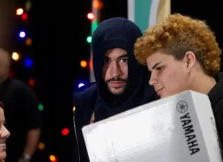 Bad Bunny entrega por cuarta vez en Puerto Rico obsequios navideños a niños y jóvenes