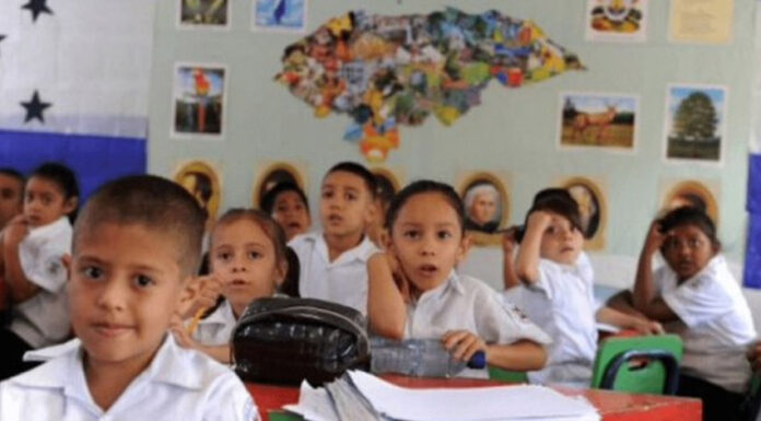 «Alianza por la Educación» beneficia a más de 5 mil 700 alumnos en Honduras