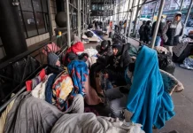 El alcalde Nueva York señala que 65 % de nuevos migrantes ya han dejado la ciudad