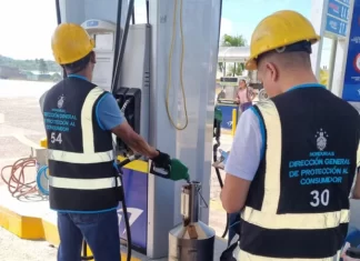 Precios de los combustibles siguen a la baja en Honduras