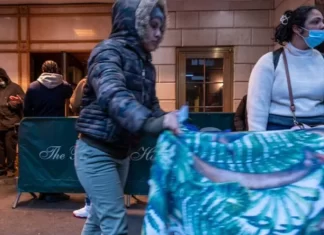 Nueva York recibirá del estado 2,400 millones de dólares para gestionar crisis migratoria