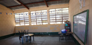 Guatemala inicia clases con miles de escuelas sin agua y retos contra la corrupción