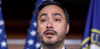 Congresistas demócratas advierten sobre el peligro de violencia en convoy antiinmigrante