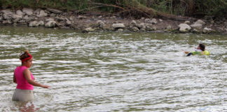 México salva a 11 migrantes de Guatemala y Honduras en el río Bravo fronterizo con EEUU
