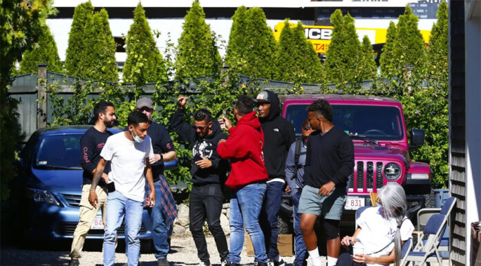 Demandan al estado de Florida por ley estatal que penaliza el ingreso de indocumentados