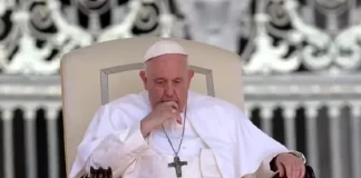 El papa telefoneó al padre de una joven italiana asesinada por su exnovio