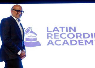 El director de los Latin Grammy abre la puerta a que México acoja la gala en un futuro