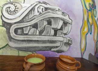 La capital del pulque busca que los mexicanos vuelvan a preferir esta bebida prehispánica
