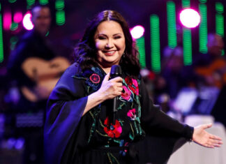 Ana Gabriel anuncia gira por EEUU y Canadá para celebrar sus 50 años de carrera