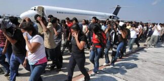 El papa avisa que si Trump cumple sus deportaciones de inmigrantes sería «una desgracia»