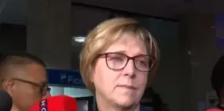 La democracia trae instituciones fuertes que trabajan de acuerdo a la Constitución, recuerda embajadora Dogu