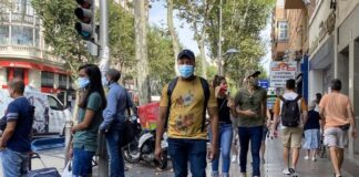 En 50 años el 40% de residentes en España habrá nacido fuera y el 30% superará los 65 años