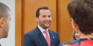 Empresas que invierten en el país traen su propia solución energética: Ministro Medina