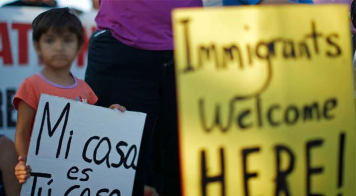 La ONU pide a los países de la UE que prohíban en sus leyes detención de niños migrantes