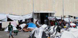 Los desplazados internos por la violencia de bandas en Haití aumentan un 60 % desde marzo