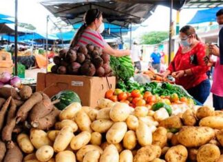 Se disparan precios de verduras en mercados hondureños