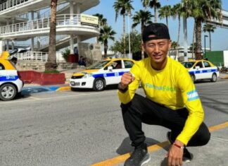 Fujiyama inicia carrera por 3 mil Kilómetros desde México a Honduras para construir escuelas