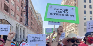 Uno de cada 5 hogares inmigrantes latinos en Los Ángeles, aislado lingüísticamente en 2021