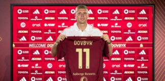 Artem Dovbyk firma por el Roma