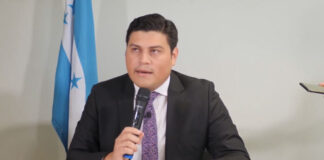 Ministro de Finanzas defiende ejecución presupuestaria e inversión pública