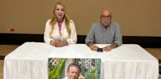 Más de 100 artistas despedirán a Moisés Canelo el domingo