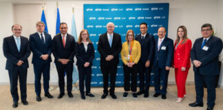 Delegación del Gabinete Económico se reúne con representantes de organismos multilaterales en Washington en búsqueda de recursos