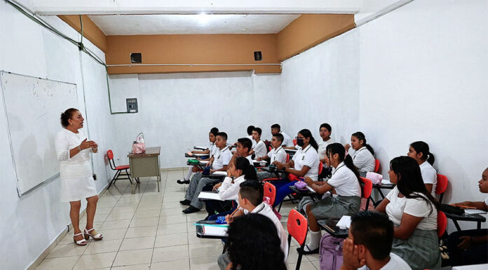 El 75 % de alumnos latinoamericanos no logra el nivel básico en matemáticas, según la OCDE