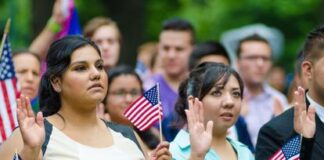 Trump dice que quiere que los “dreamers” puedan quedarse en Estados Unidos