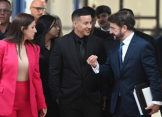 Daddy Yankee retoma el control de sus empresas tras un acuerdo mutuo con su esposa