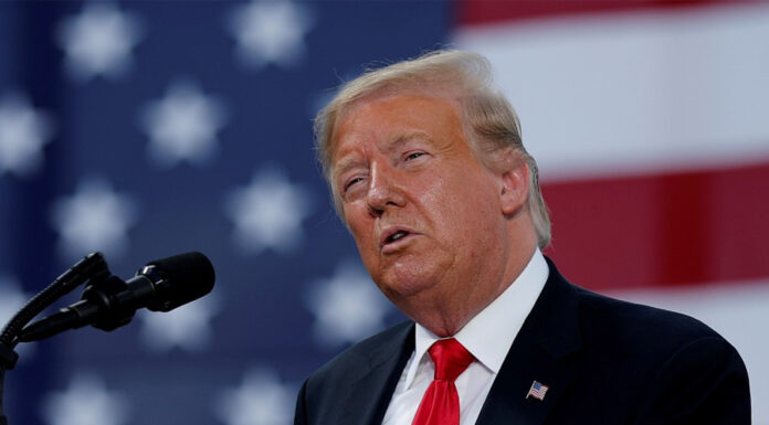 Trump promete mano dura en inmigración y política comercial en su primer día de Gobierno