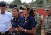 Secretaria de Seguridad Nacional dirige las primeras redadas de inmigrantes en Nueva York