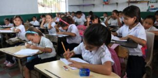 Este 2025 se cambia a 50 % de acumulativo y 50 % de exámenes en sistema público