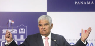 Mulino: Migrantes deportados de EE.UU. en hotel de Panamá es para evitar “embotellamiento”