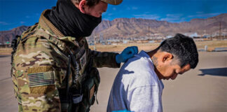 Familiares de venezolanos enviados a Guantánamo demandan al Gobierno Trump