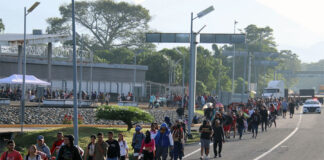 ONG ve aumento de incertidumbre y caravanas en México tras medidas migratorias de EEUU