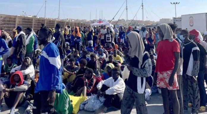 Bélgica baraja transferir a migrantes irregulares contra la superpoblación en cárceles