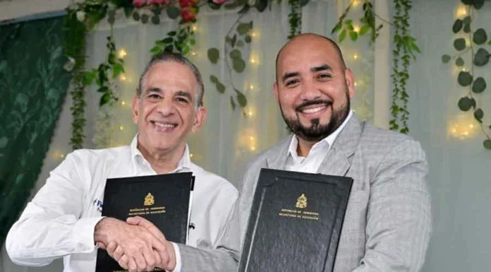 Educando Nuestro Futuro: Fundación Ficohsa y SEDUC firman convenio para impulsar la educación preescolar