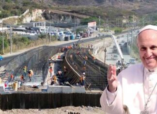 Alcalde capitalino nombra al paso de la salida a Mateo “Papa Francisco”