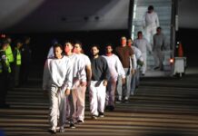 Los nuevos deportados por EE.UU. a El Salvador provienen de Guantánamo, según ministro