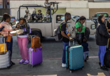 El departamento de Elon Musk accederá a información sensible de inmigrantes en EEUU