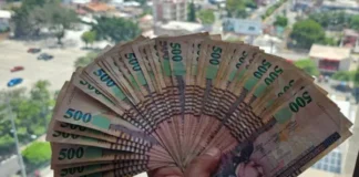 Burócratas de Honduras han recibido en los últimos tres años un aumento salarial de 4 mil 800 lempiras