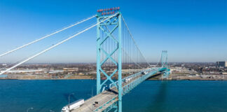 En Detroit, un giro equivocado puede acabar en deportación sumaria con el Gobierno Trump