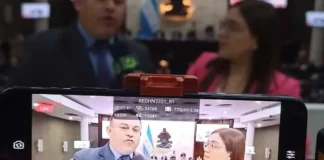 Isabel Monzón, del micrófono al volante, la historia de una joven madre guerrera