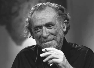 Publican ‘Relatos y ensayos’ de Charles Bukowski, con textos inéditos en español