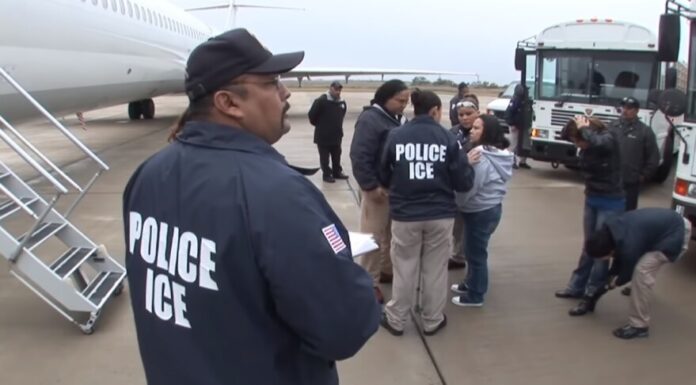 ICE amplía su capacidad para retener migrantes con una nueva prisión en Nebraska